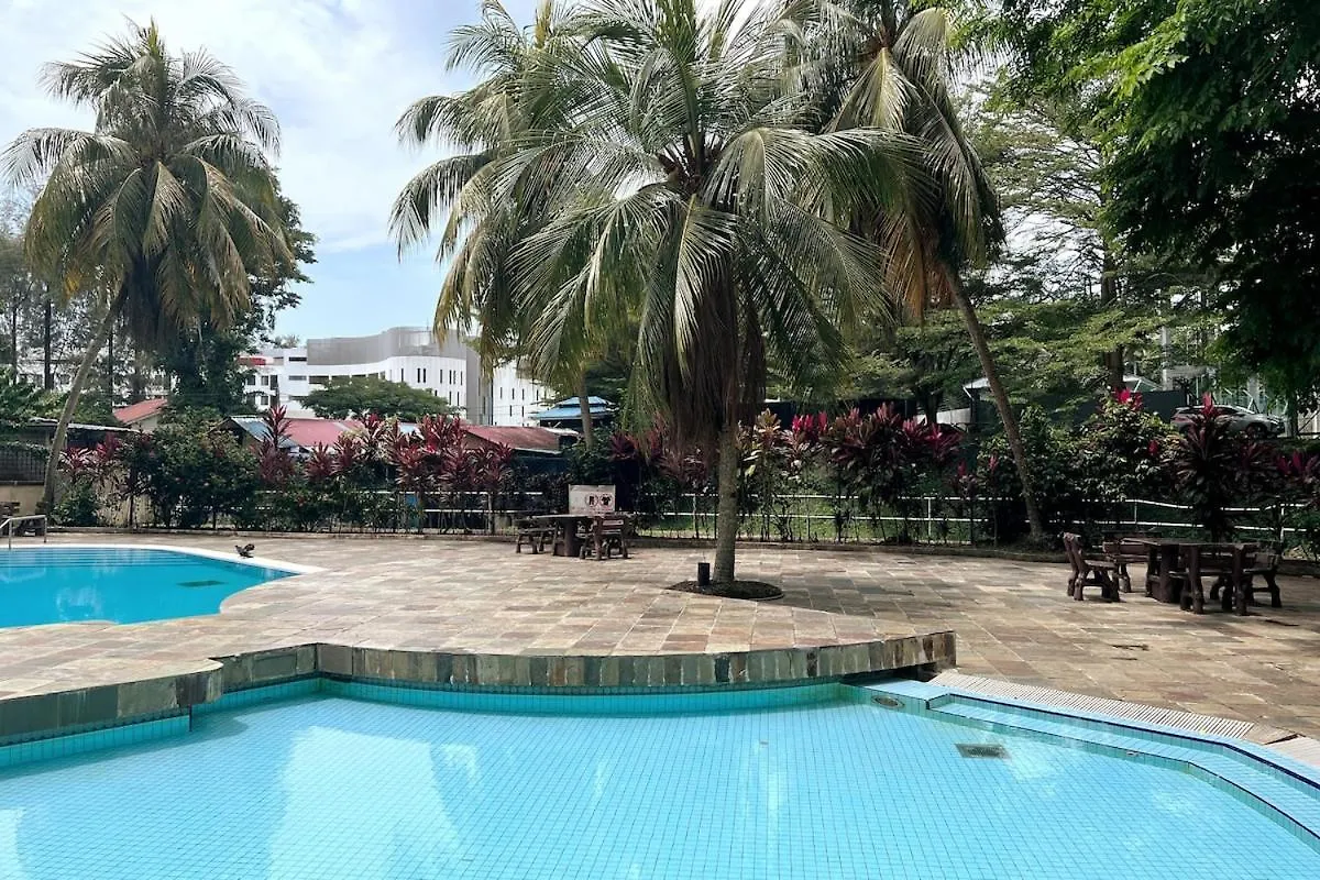 Apartamento Ees Paddle House - Homestay 3 Min Walk To Beach Batu Ferringhi