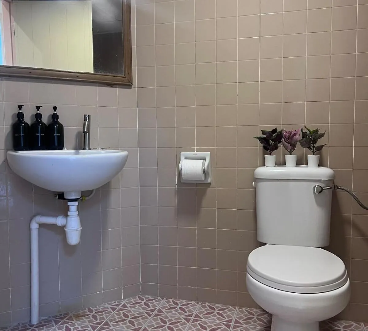 דירה באטו פרינג'י Ees Paddle House - Homestay 3 Min Walk To Beach